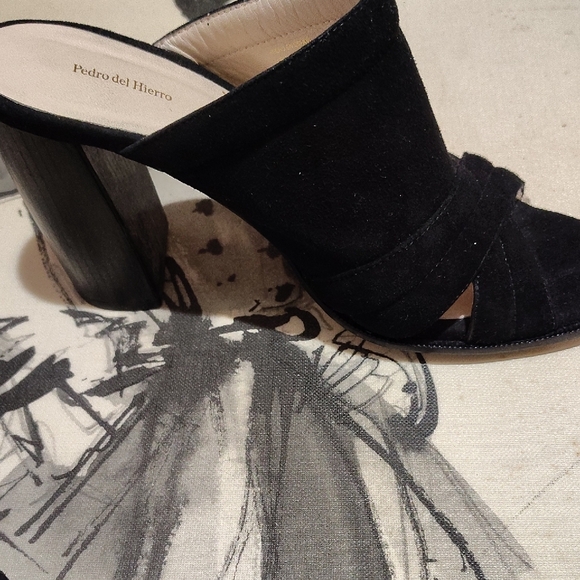 pedro del hierro Shoes - Black Suede Mules